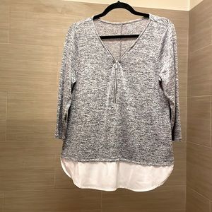 Three quarter sleeve casual top with nylon bottom trim